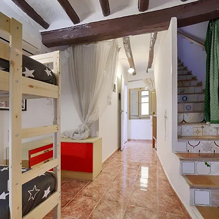 Agradable Con Chimenea Y Aire Acondicionado Apartment