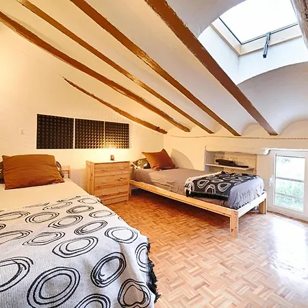 Apartment Agradable Con Chimenea Y Aire Acondicionado Vilaverd